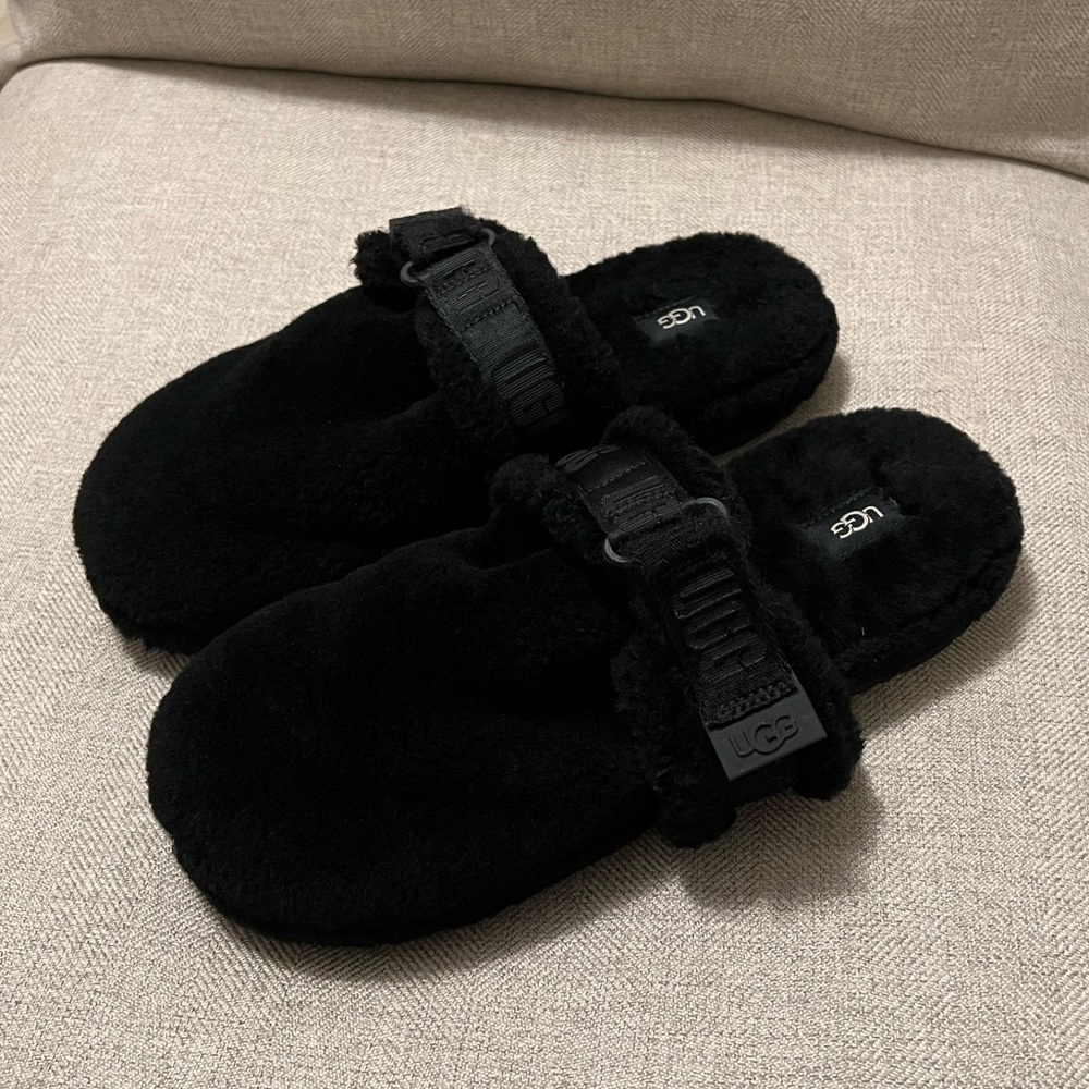 Ugg men’s fluff it slipper clog size 10 black